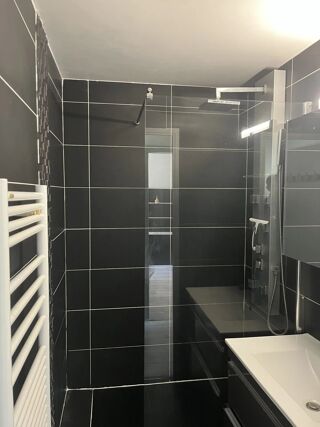  Appartement à louer 3 pièces 50 m²