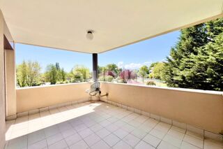  Appartement � vendre 4 pi�ces 137 m�