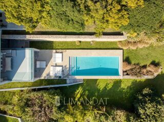  Maison à louer 6 pièces 220 m²