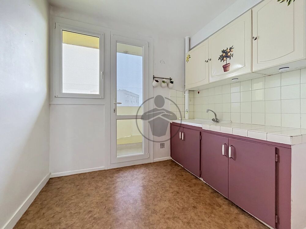 APPARTEMENT 3 CHAMBRES AVEC BALCON  SAINT-QUENTIN