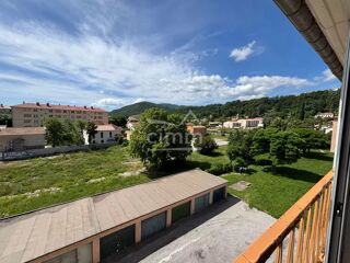  Appartement � vendre 5 pi�ces 82 m�