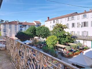  Immeuble à vendre 7 pièces 170 m²