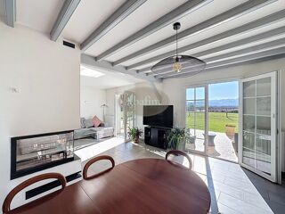  Villa à vendre 9 pièces 278 m²