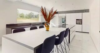  Maison � vendre 9 pi�ces 243 m�