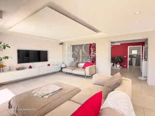  Maison � vendre 8 pi�ces 249 m�