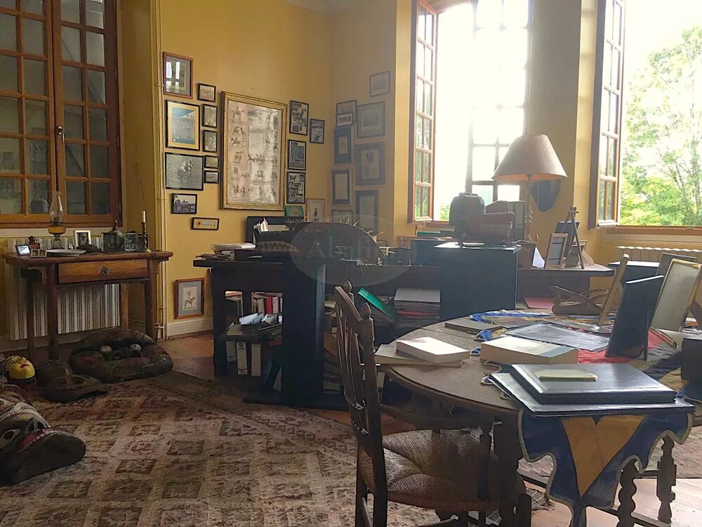  vendre  Proprit/chteau Pau (64000)