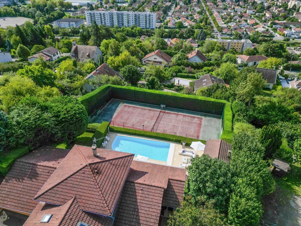 Vente Maison À Vendre : Résidence avec Vue Imprenable sur Bourgoin-Jallieu Bourgoin-jallieu
