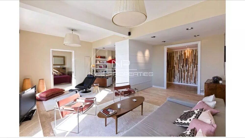 Vente Appartement Montrose appartement bourgeois 4 pièces balcon vue mer Cannes