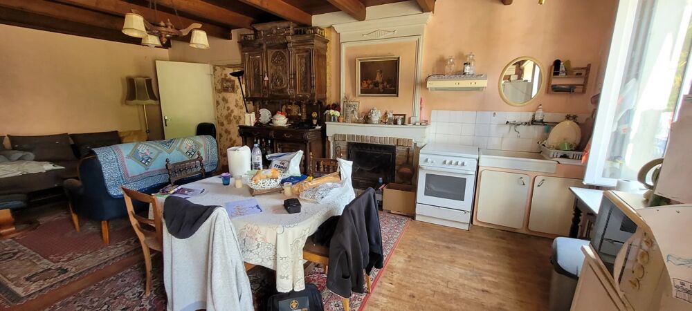 Vente Maison 10 mns nord Saint Jean d'Angély Antezant-la-chapelle