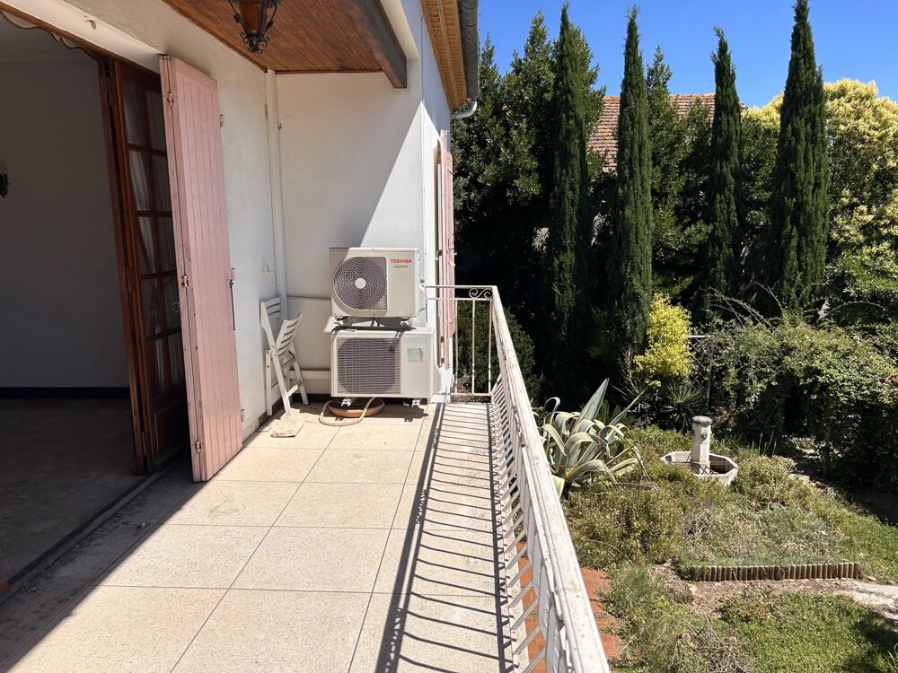 Vente Maison Ensemble immobilier avec jardin et garages centre Ville Exclusiv Arles