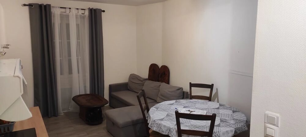 Location Appartement APPARTEMENT F1BIS AVEC CHAMBRE SEPAREE Saint-sulpice-la-pointe