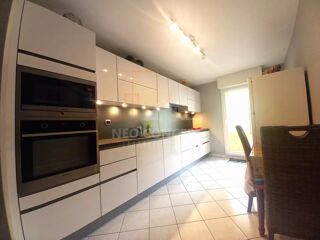  Appartement  vendre 4 pices 81 m