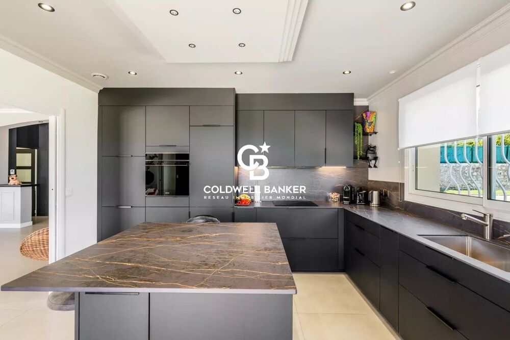 � vendre  Villa La Colle-sur-Loup (06480)