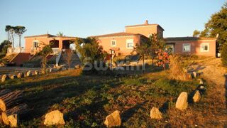  Villa � vendre 7 pi�ces 252 m�