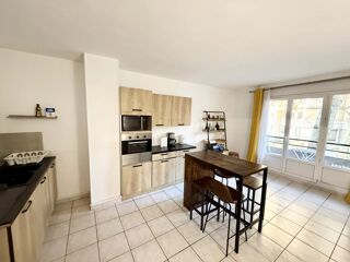  Appartement � louer 4 pi�ces 77 m�