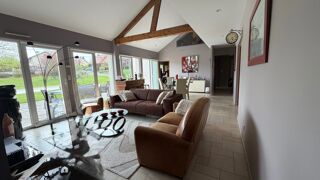 Villa à vendre 9 pièces 250 m²