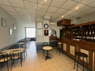  Immeuble � vendre 135 m�