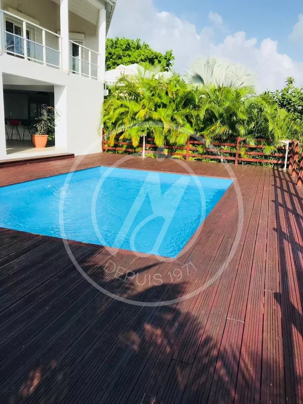 A LOUER 2200 euros - VILLA T5 MEUBLEE - SAINT FRANCOIS