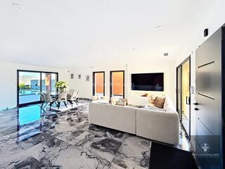 Vente Maison MABLY – MAISON CONTEMPORAINE HAUT DE GAMME AVEC PISCINE Mably