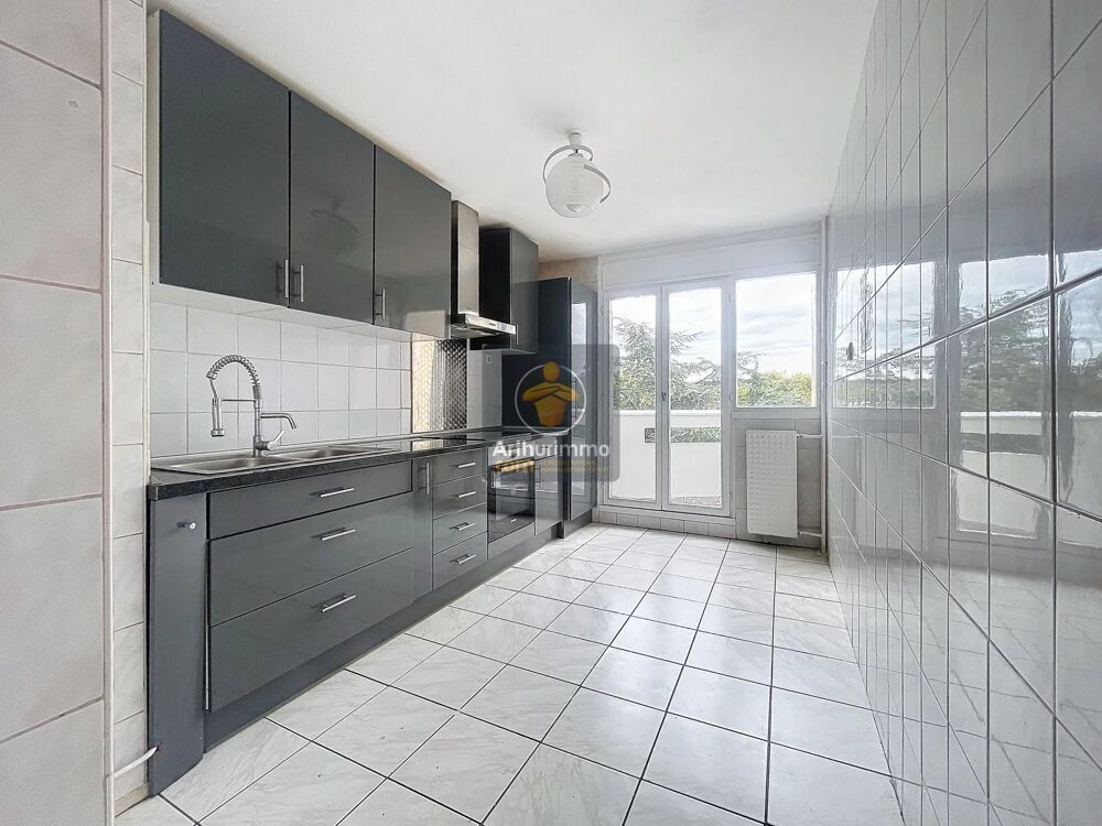 Vente Appartement Appartement 5 pièces avec Parking sécurisé Loggia et Balcon Boissy-saint-léger