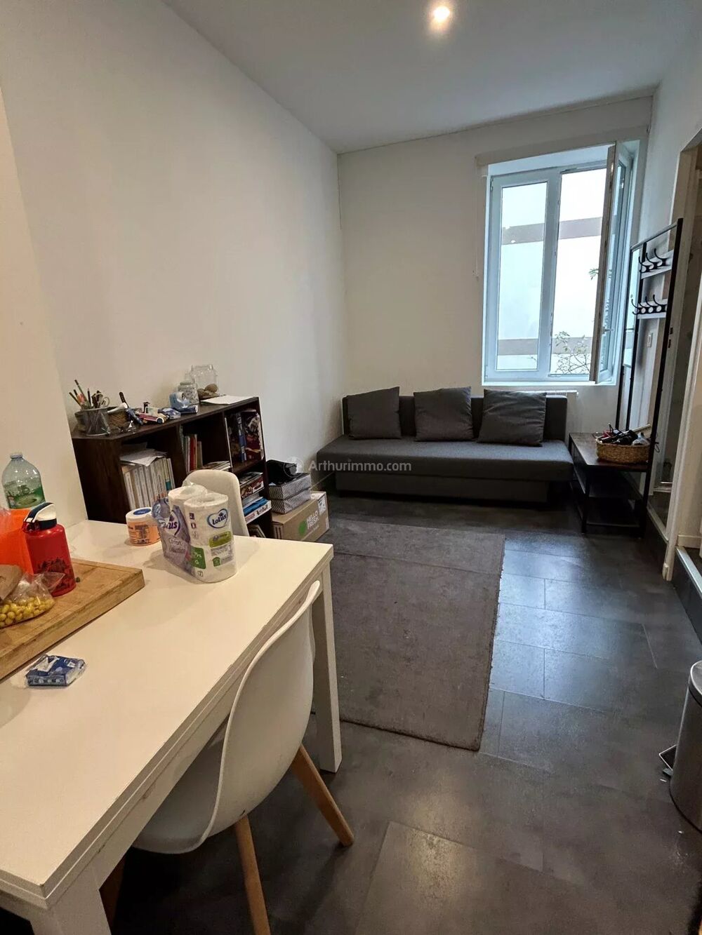Location Appartement A louer studio 18m² meublé OULLINS centre ville Oullins-pierre-bénite