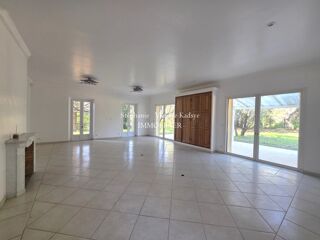  Maison � vendre 6 pi�ces 209 m�