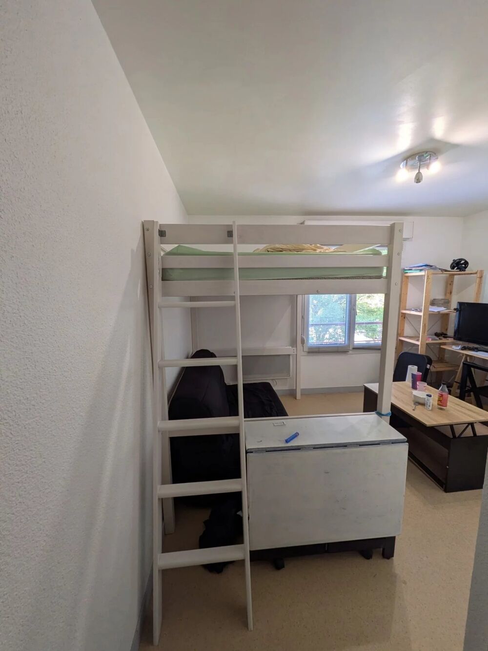 Location Appartement STUDIO~MEUBLÉ LE MANS CHASE ROYALE Le mans
