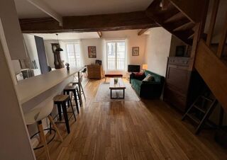  Appartement à louer 4 pièces 92 m²