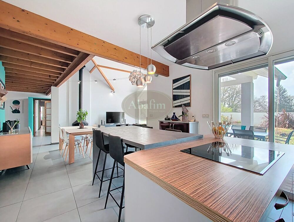 Villa contemporaine d'exception.