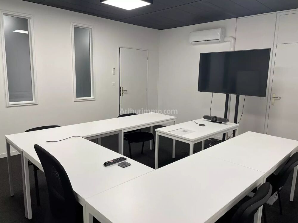   BUREAUX À LOUER À L'ANNÉE AU SEIN D'UN COWORKING Roanne