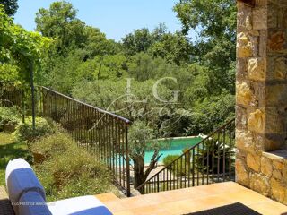  Maison � vendre 6 pi�ces 245 m�