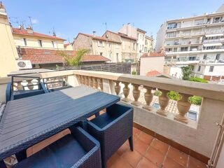 Vente Appartement CANNES  Vente 4 pièces proche Rue d'Antibes Cannes
