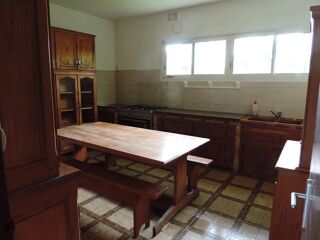 Appartement à louer 5 pièces 122 m²