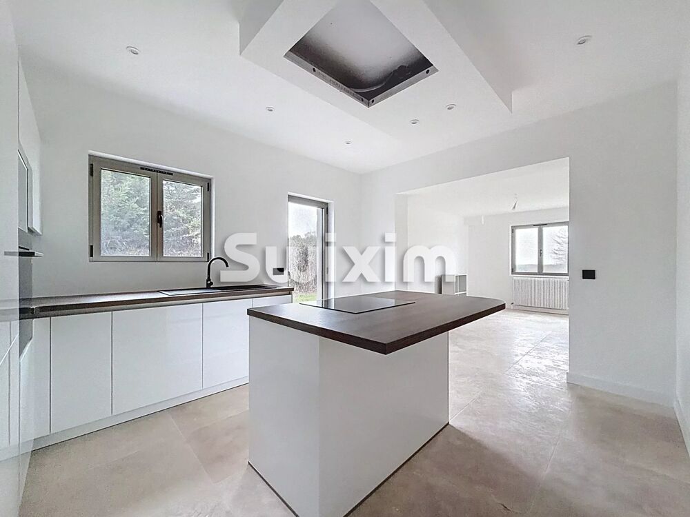 � vendre  Maison Grilly (01220)