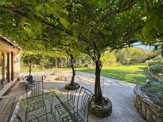  Maison  vendre 10 pices 280 m