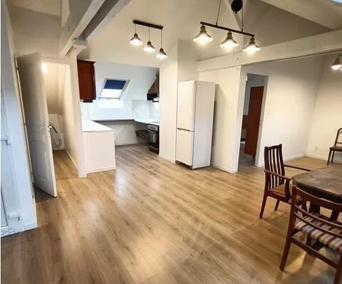   APPARTEMENT F3 MEUBLE SILLE LE GUILLAUME Appartement - 3 pi�ce(s) - 45 m�