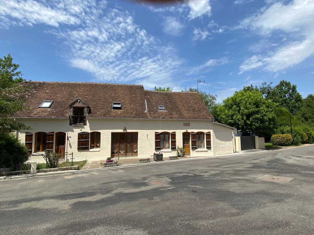 Maison 10 pièces 177 m² · à Savigny-sur-Clairis · 177 m² · 247 800 €