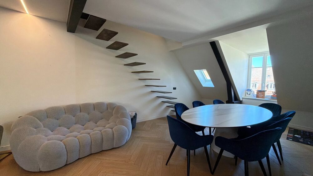 Avenue des Vosges, Superbe appartement 5 pièces