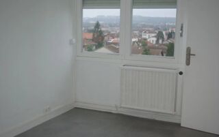  Appartement � louer 3 pi�ces 84 m�