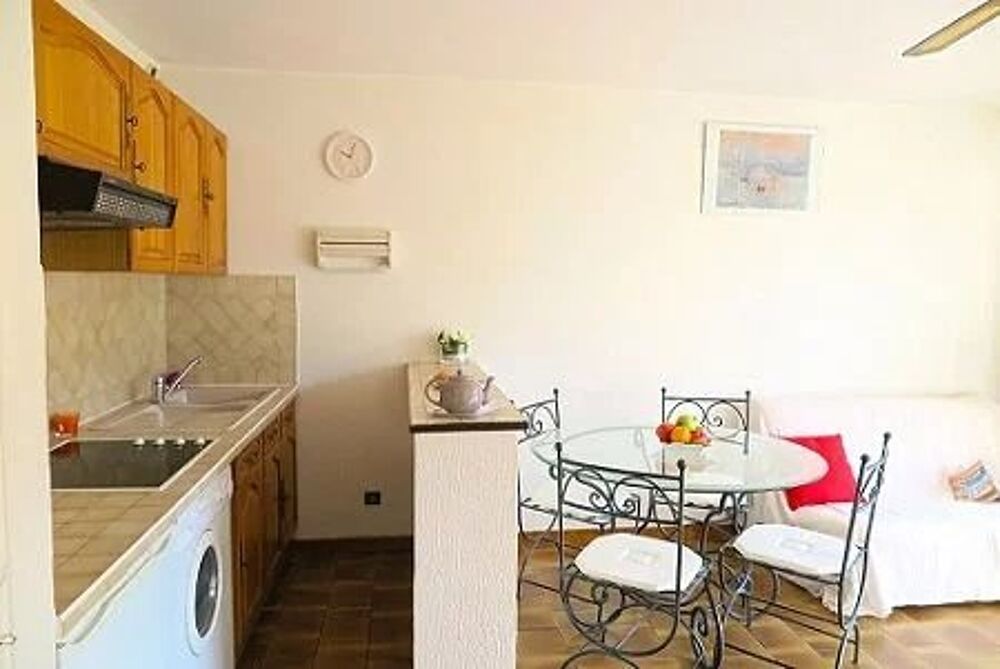Studio Lumineux avec Terrasse et Parking