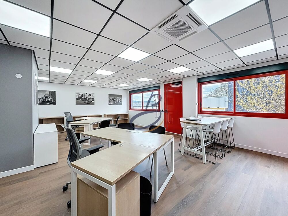   À LOUER – BUREAUX NEUFS MEUBLÉS – ZA DE ROCHETOIRIN Rochetoirin