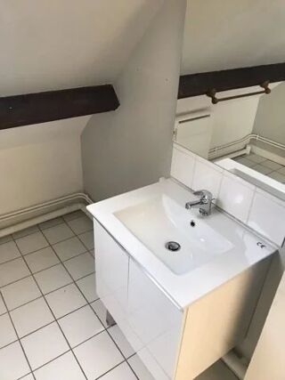  Appartement à louer 1 pièce 23 m²