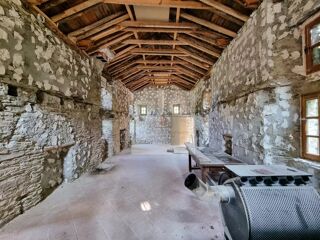  Maison � vendre 10 pi�ces 235 m�