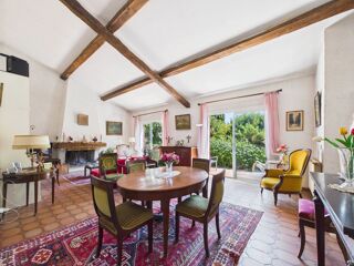  Maison à vendre 10 pièces 276 m²