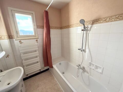  Appartement � louer 4 pi�ces 92 m�