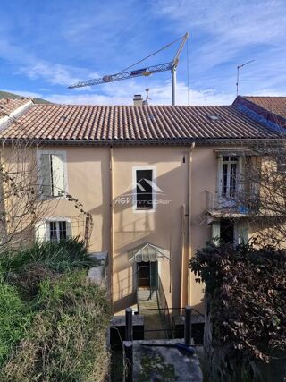  Immeuble � vendre 11 pi�ces 243 m�