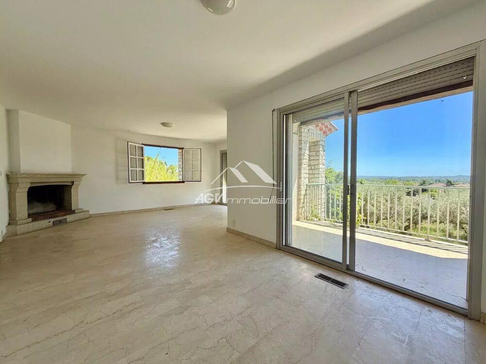 Vue panoramique exceptionnelle  Maison de 165 m² sur 3 300 m² d