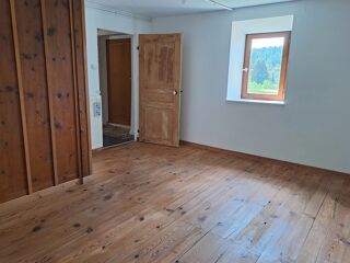  Appartement à louer 5 pièces 118 m²