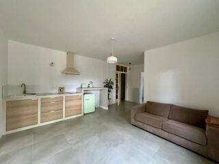  Appartement  vendre 7 pices 176 m