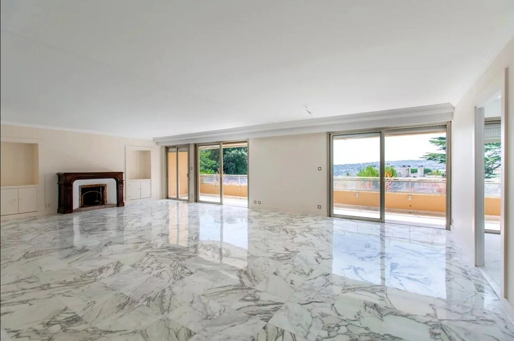 NICE CIMIEZ - Superbe 4 pièces de 153m2 avec solarium de 140 m2,